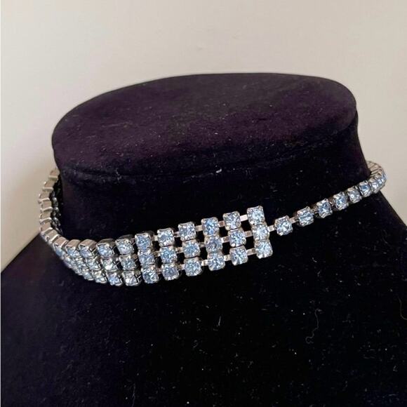 Vintage Necklace Baby Blue Rhinestone 13" Choker Vtg Costume Jewelry M03 - Picture 3 of 7
